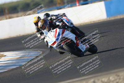 media/Sep-06-2025-CRA (Sat) [[cd32356307]]/Races/Race 10/